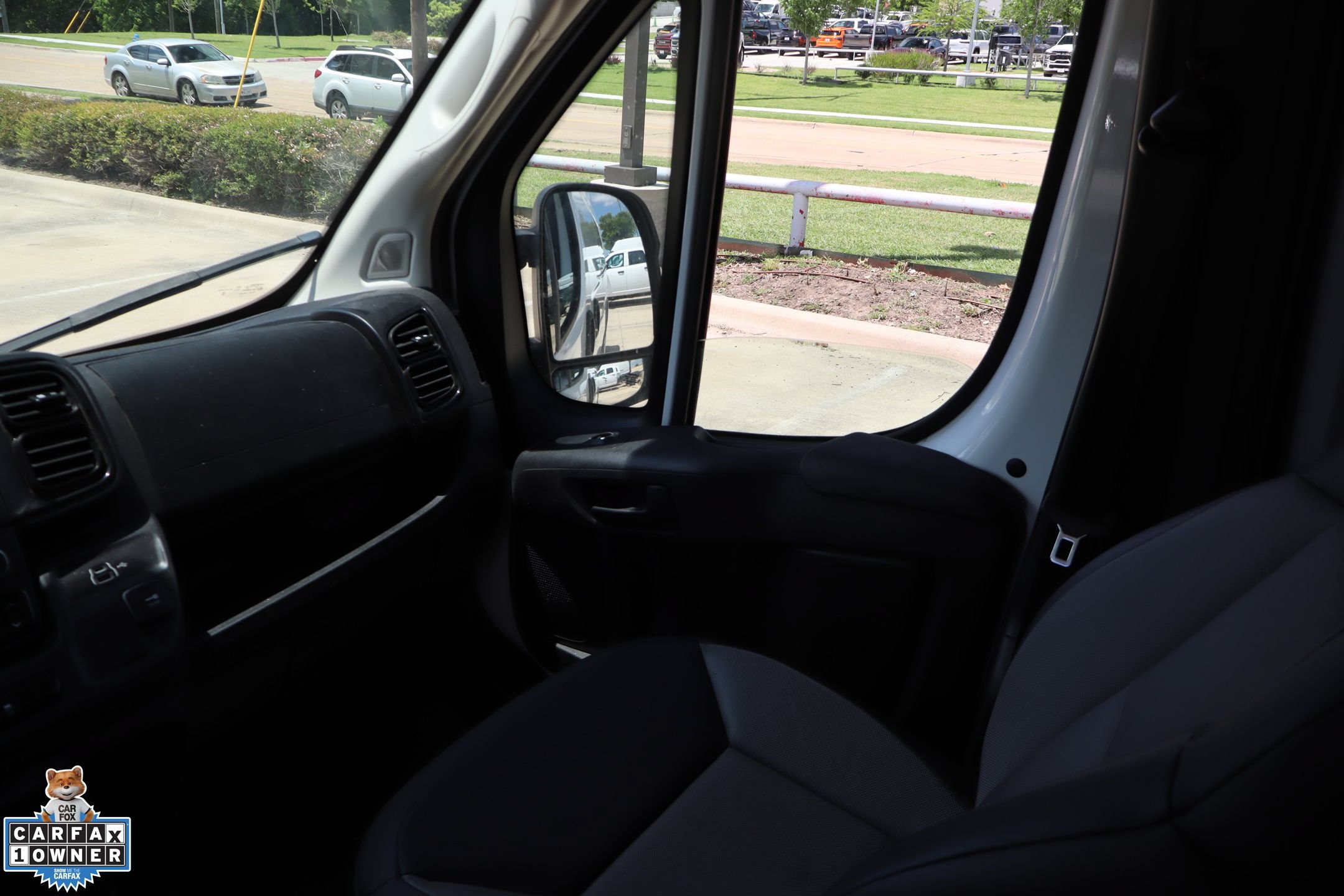 Used 2025 RAM ProMaster 2500 w/ Convenience Group FWD image 22