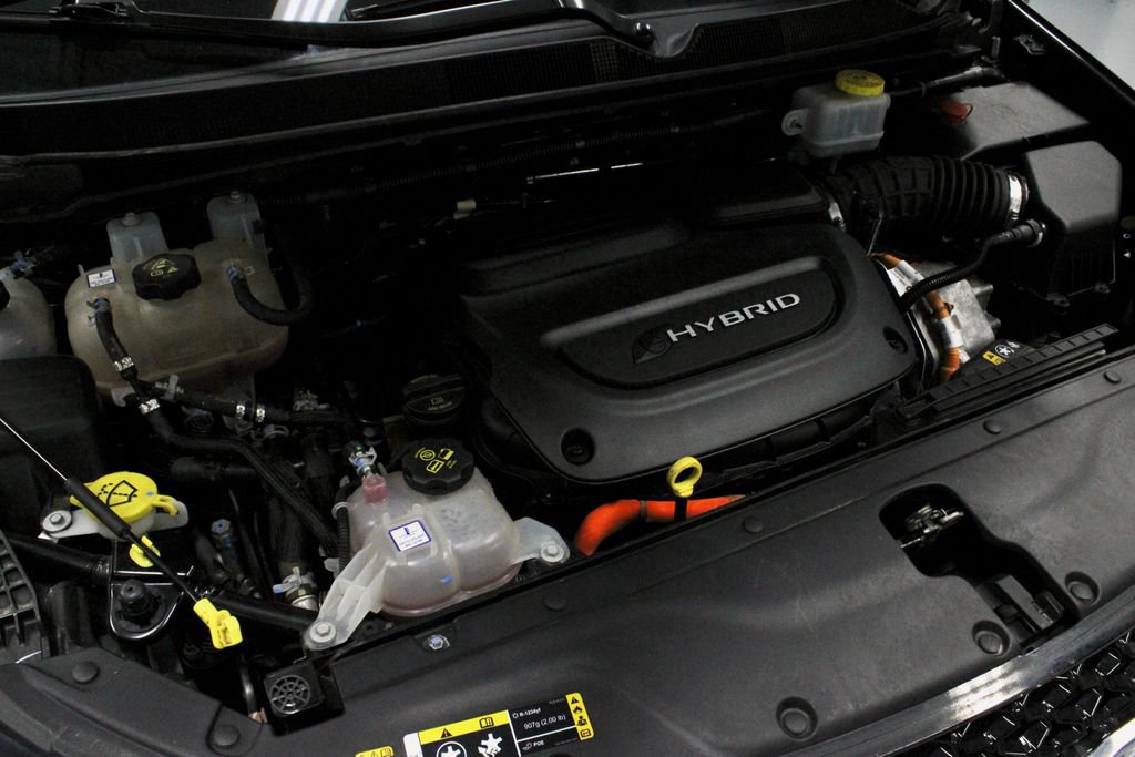 Used 2023 Chrysler Pacifica Touring-L FWD image 15