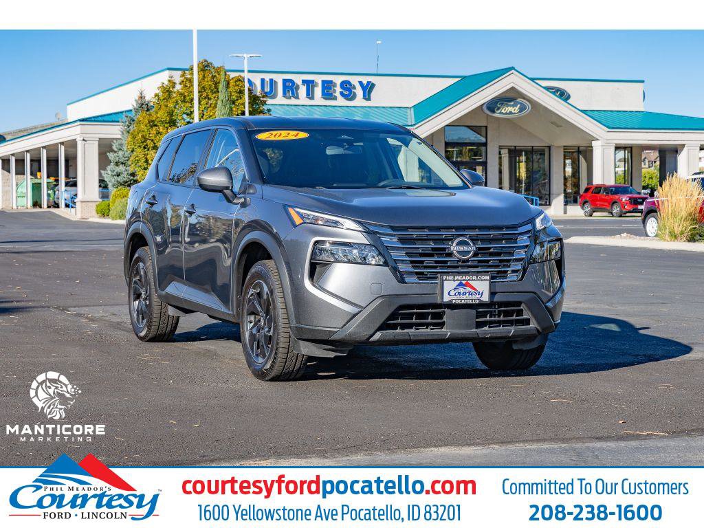 Used 2024 Nissan Rogue SV