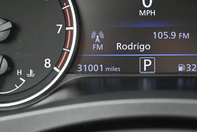 Used 2025 Nissan Altima 2.5 SV FWD image 42