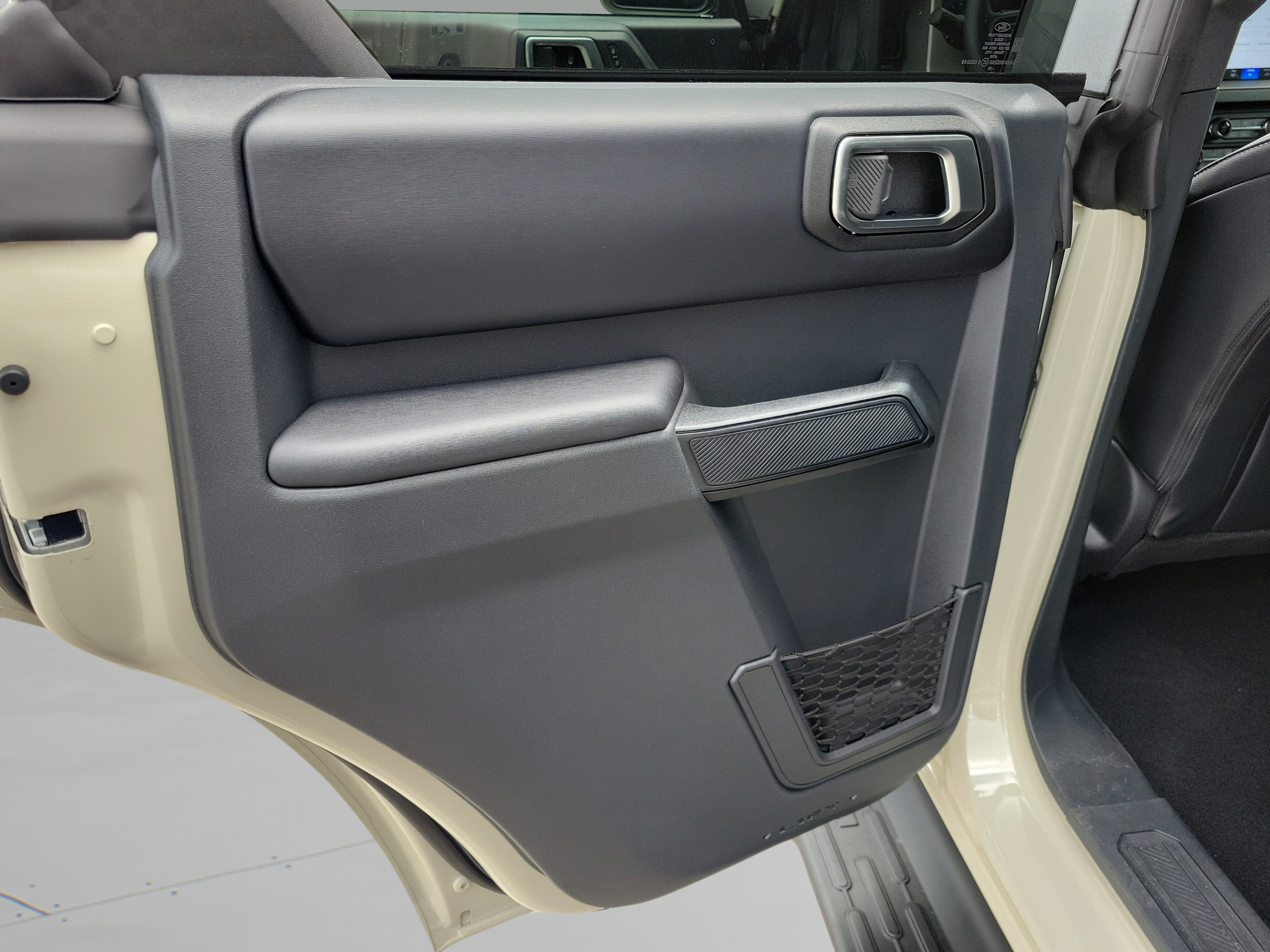 New 2026 Ford Bronco Outer Banks AWD/4WD image 11
