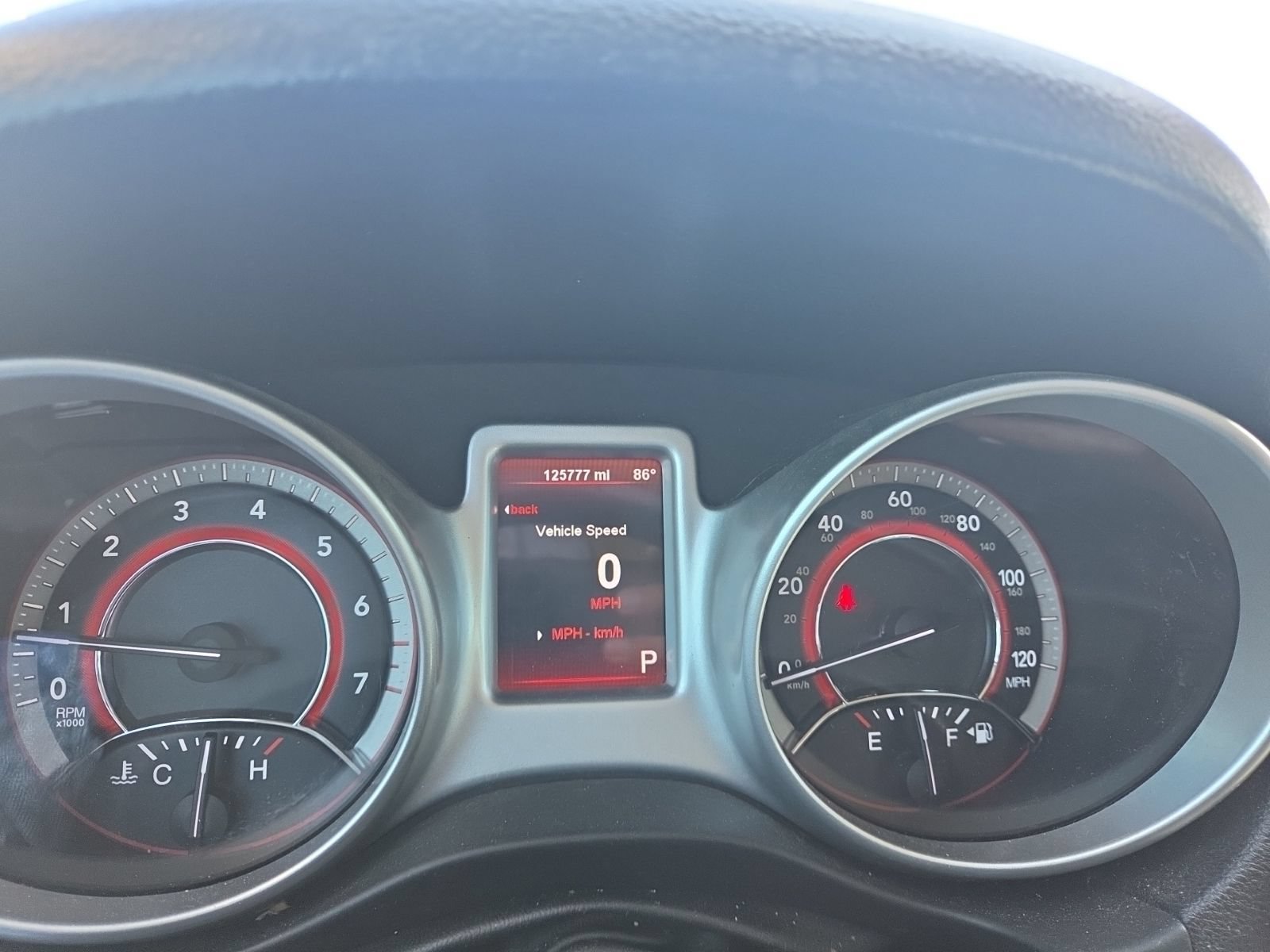 Used 2012 Dodge Journey SXT w/ Flexible Seating Group FWD image 5