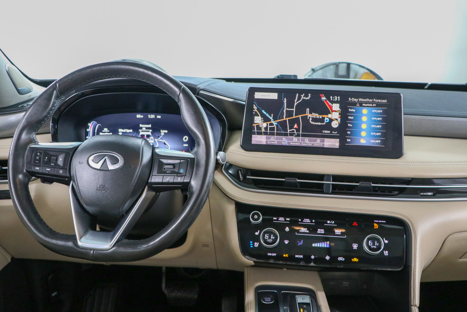 Used 2025 INFINITI QX60 Luxe w/ Cargo Package FWD image 17