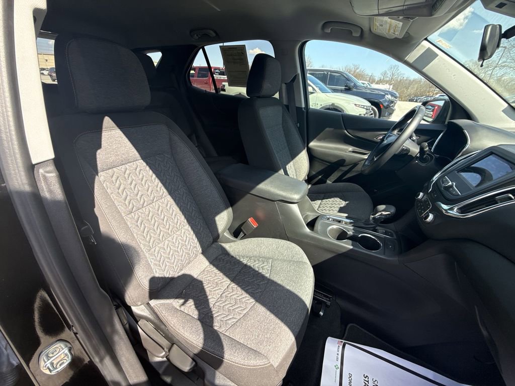 Used 2022 Chevrolet Equinox LT AWD/4WD image 23