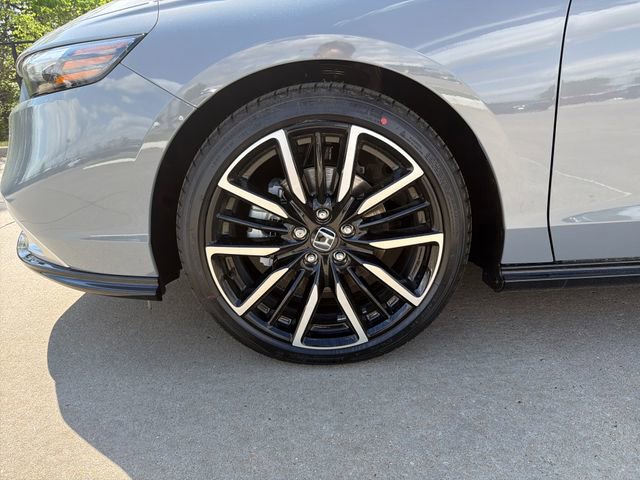 New 2026 Honda Accord Touring image 9