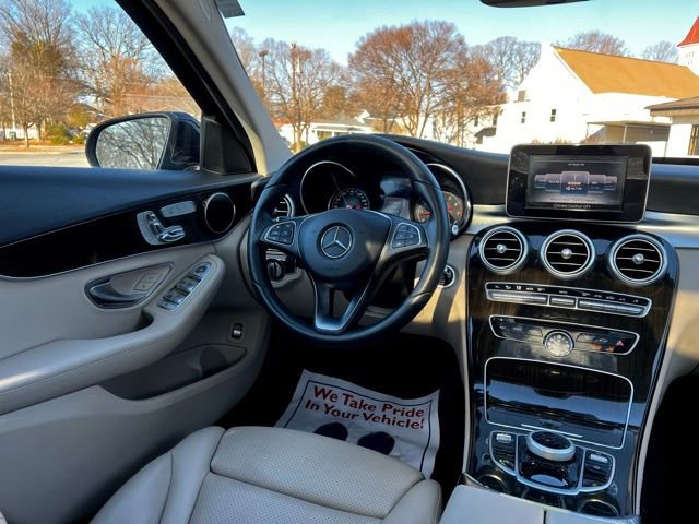 Used 2018 Mercedes-Benz C 300 4MATIC Sedan image 31