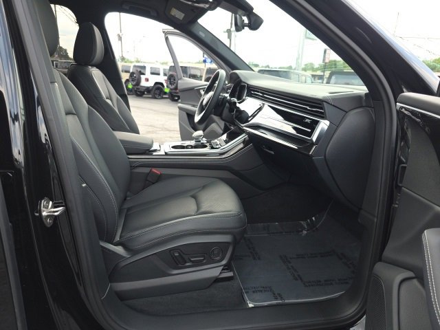 Used 2025 Audi Q7 3.0T Premium Plus w/ Premium Plus Package image 40