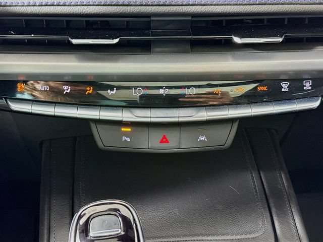Used 2024 Cadillac XT4 Sport w/ Trailering Package AWD/4WD image 15
