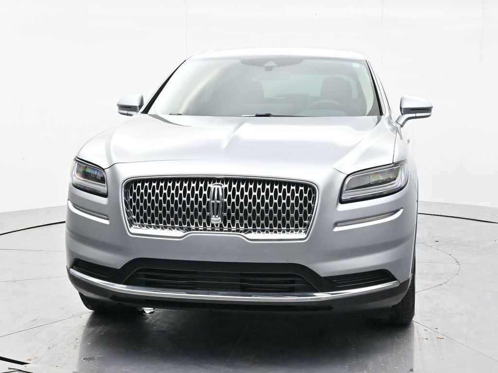 Used 2022 Lincoln Nautilus AWD w/ Premium Package image 2