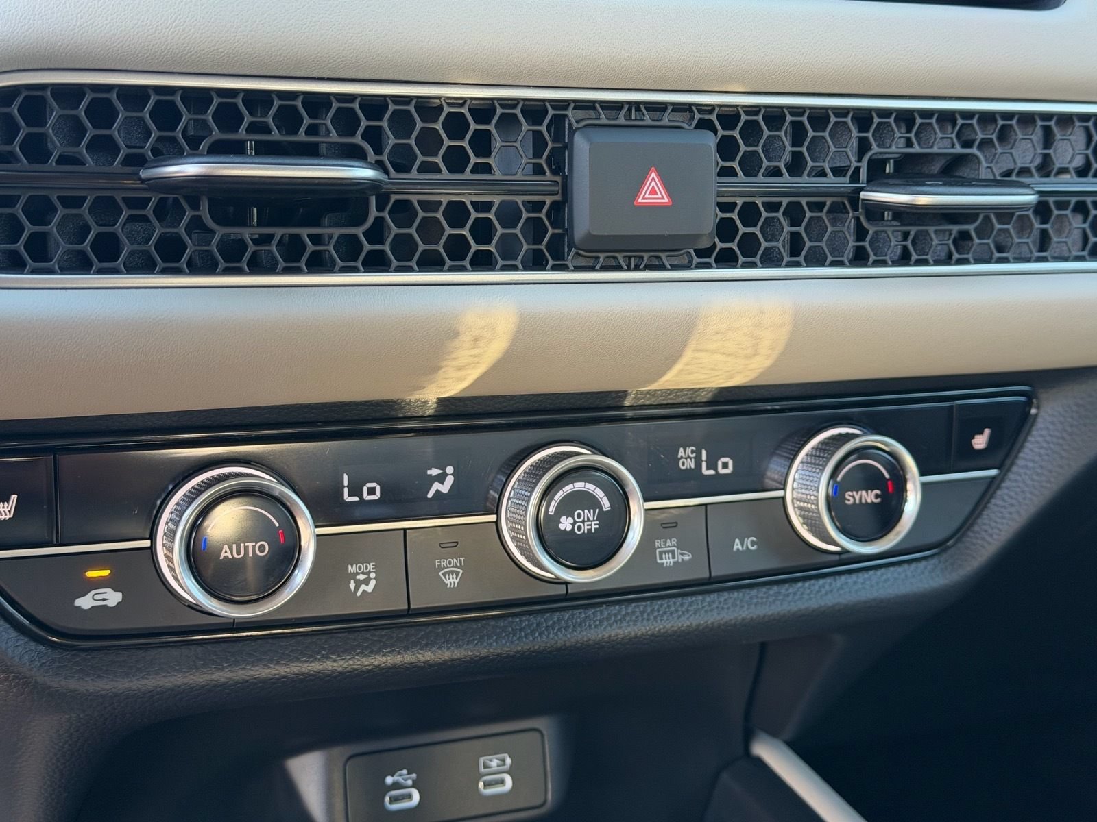 Certified 2026 Honda HR-V EX-L image 31