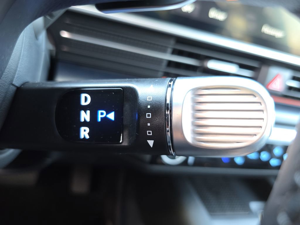 New 2023 Hyundai Ioniq 6 SEL image 36