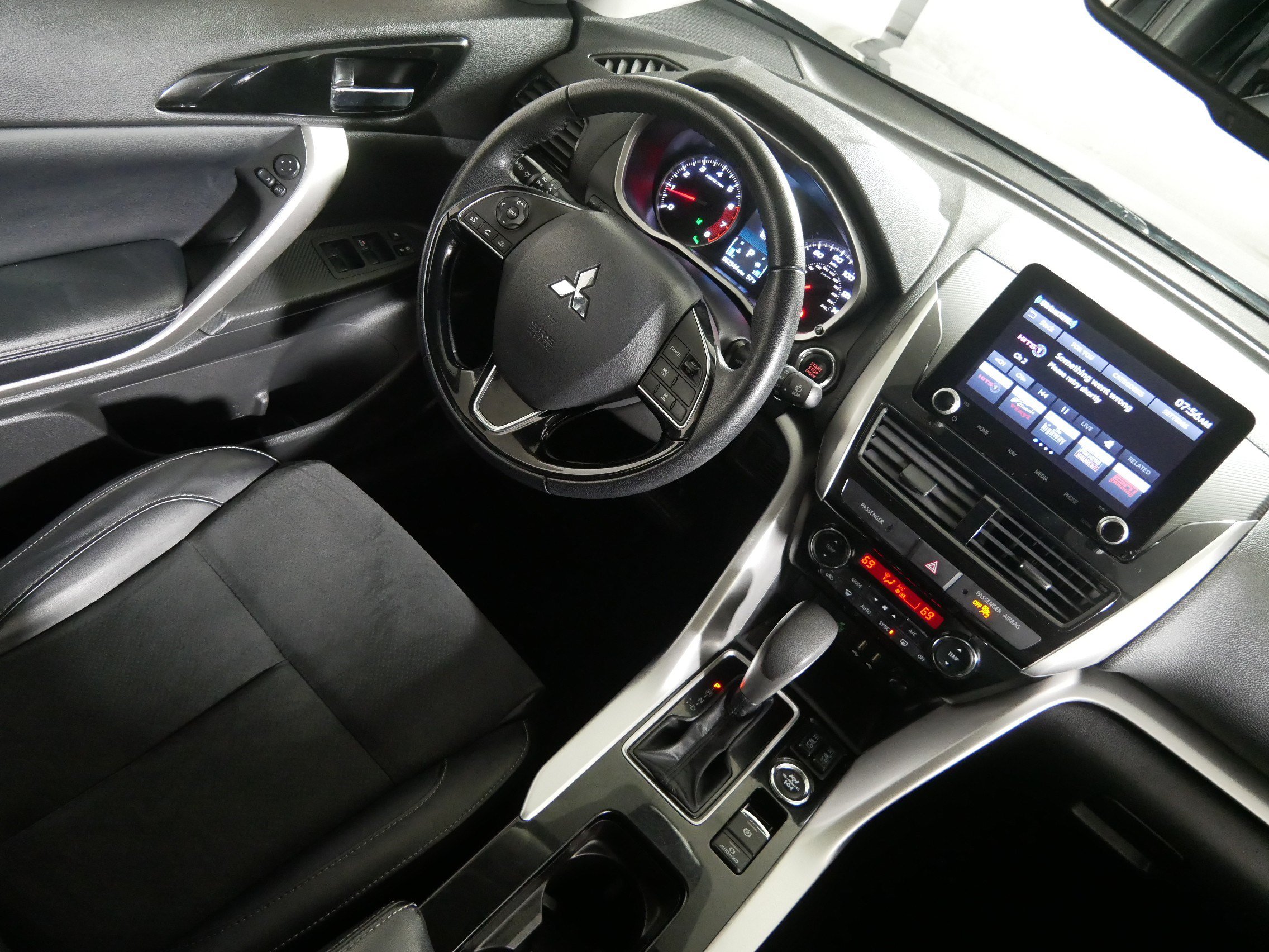 Used 2024 Mitsubishi Eclipse Cross SE AWD/4WD image 9