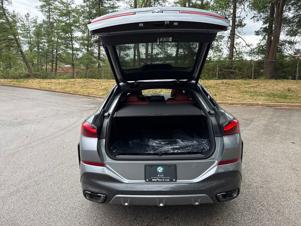 New 2026 BMW X6 xDrive40i image 25