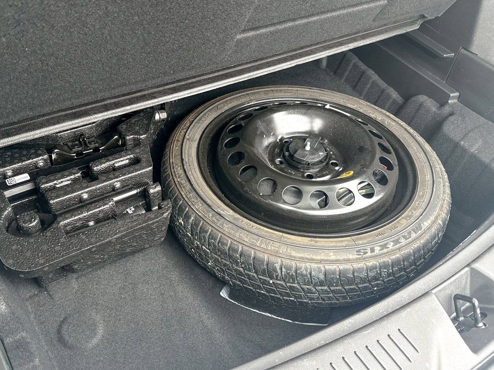 Used 2023 Buick Encore GX Preferred w/ Cold Weather Comfort Package image 14