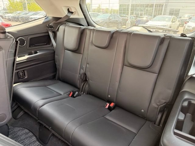 Used 2025 Subaru Ascent Bronze Edition AWD/4WD image 17