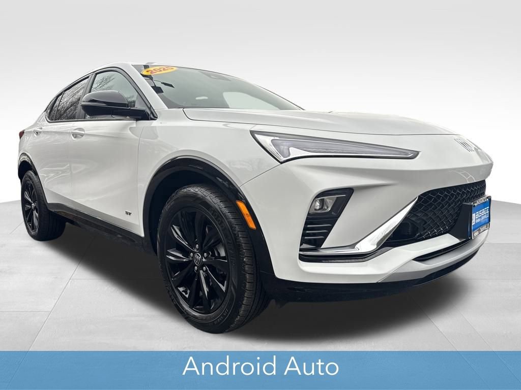 Used 2025 Buick Envista Sport Touring image 10