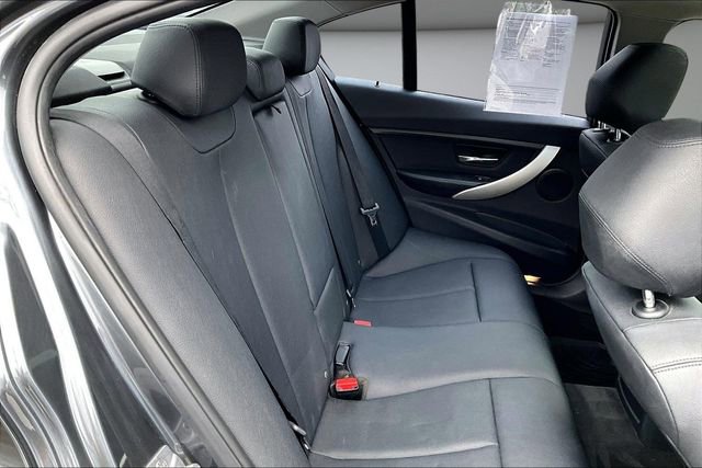Used 2014 BMW 320i xDrive Sedan image 24