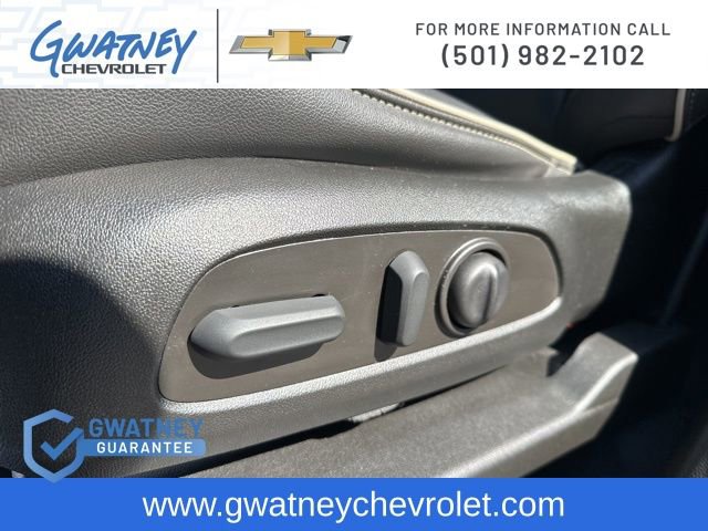 Used 2023 Chevrolet Traverse Premier w/ LPO, Floor Liner Package image 21