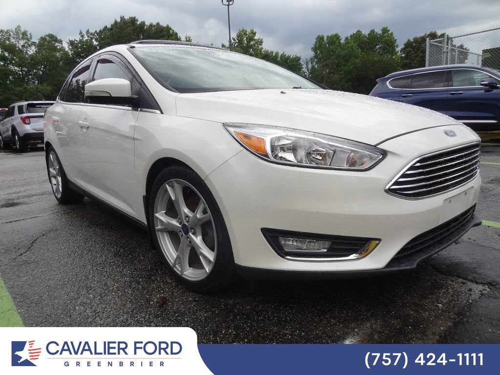 Used 2015 Ford Focus Titanium w/ Titanium Cold Weather Package FWD image 1