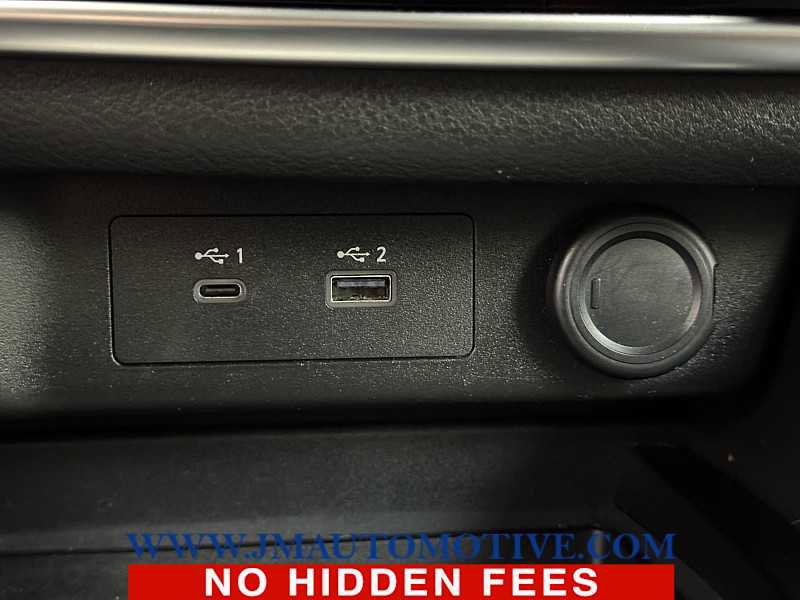 Used 2023 Nissan Rogue SV image 32