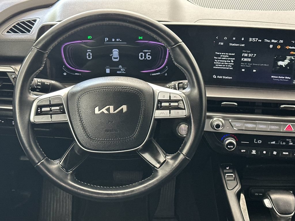 Used 2024 Kia Telluride S w/ S Sunroof Package FWD image 13