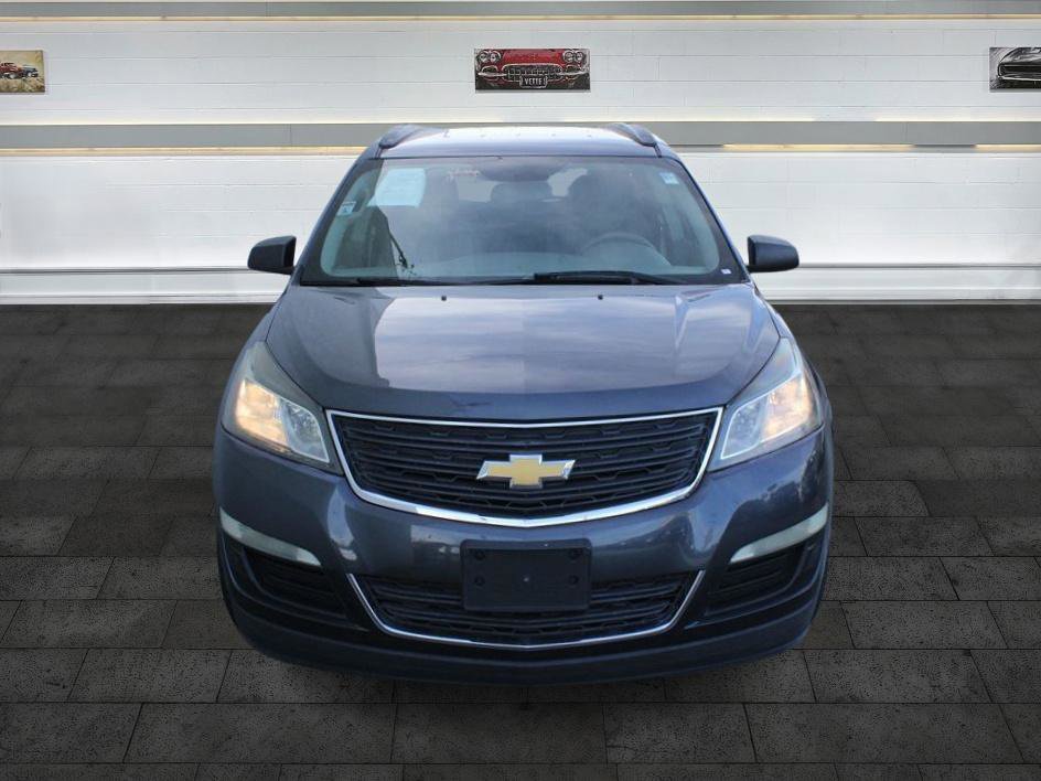 Used 2014 Chevrolet Traverse LS image 3