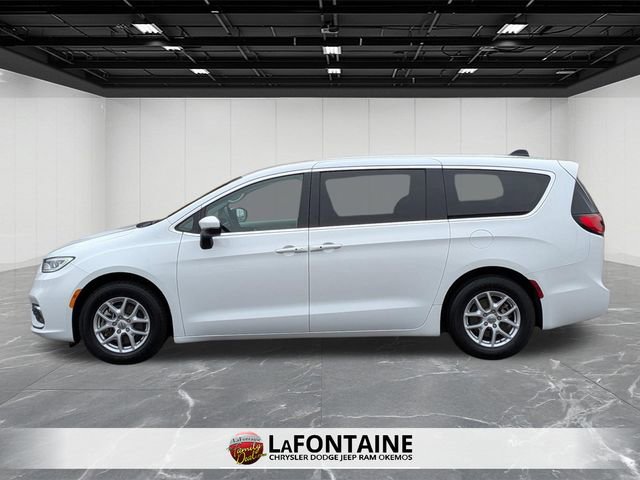 Certified 2023 Chrysler Pacifica Touring-L FWD image 2