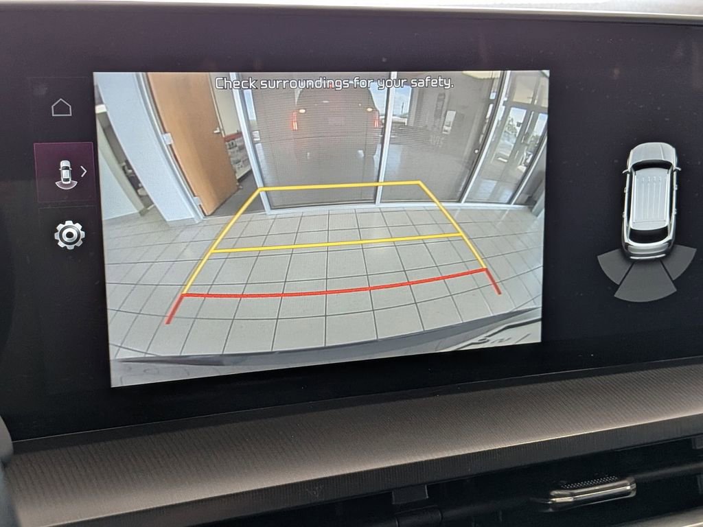 Used 2025 Kia Telluride S image 16