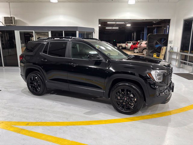Used 2026 GMC Terrain Elevation w/ Elevation Premium Package AWD/4WD image 10
