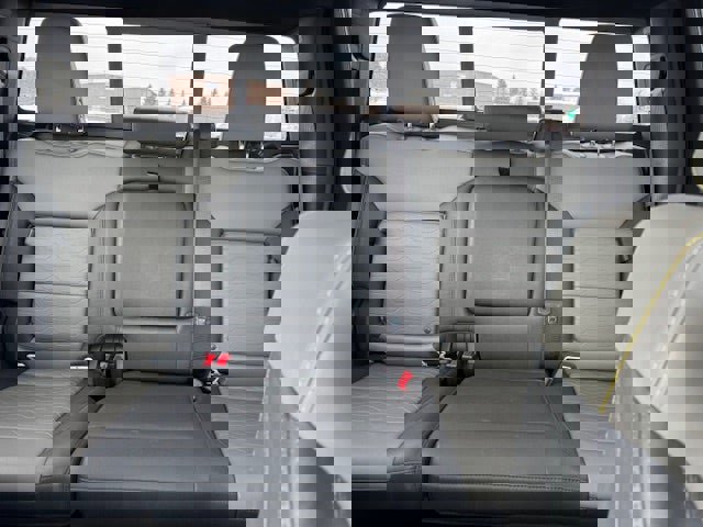 Used 2024 Chevrolet Silverado 2500 ZR2 w/ Technology Package image 46