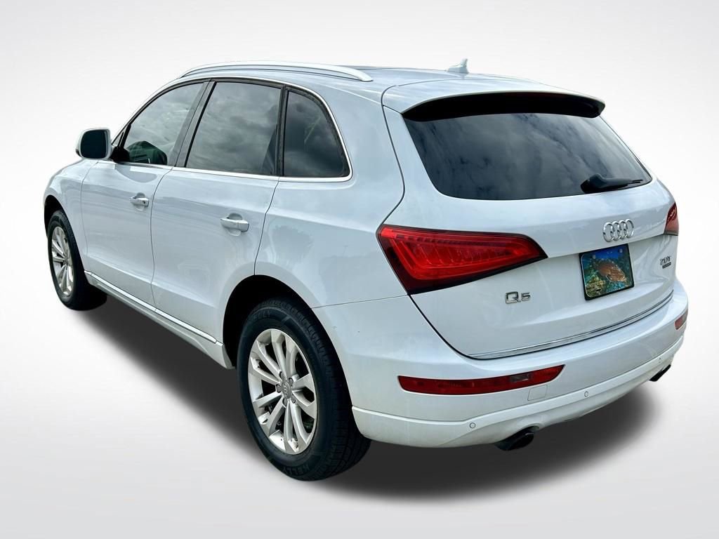 Used 2016 Audi Q5 2.0T Premium Plus w/ Technology Package image 7