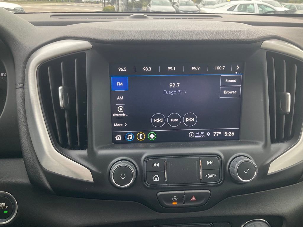 Used 2024 GMC Terrain SLT image 22