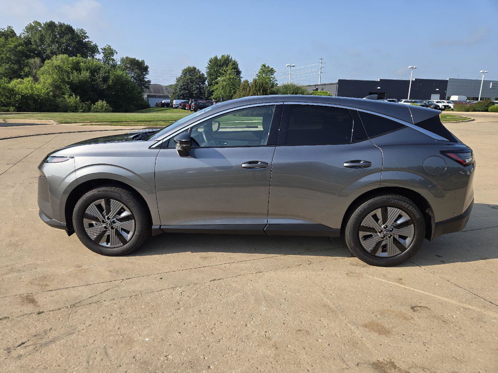 Used 2025 Nissan Murano SL AWD/4WD image 5