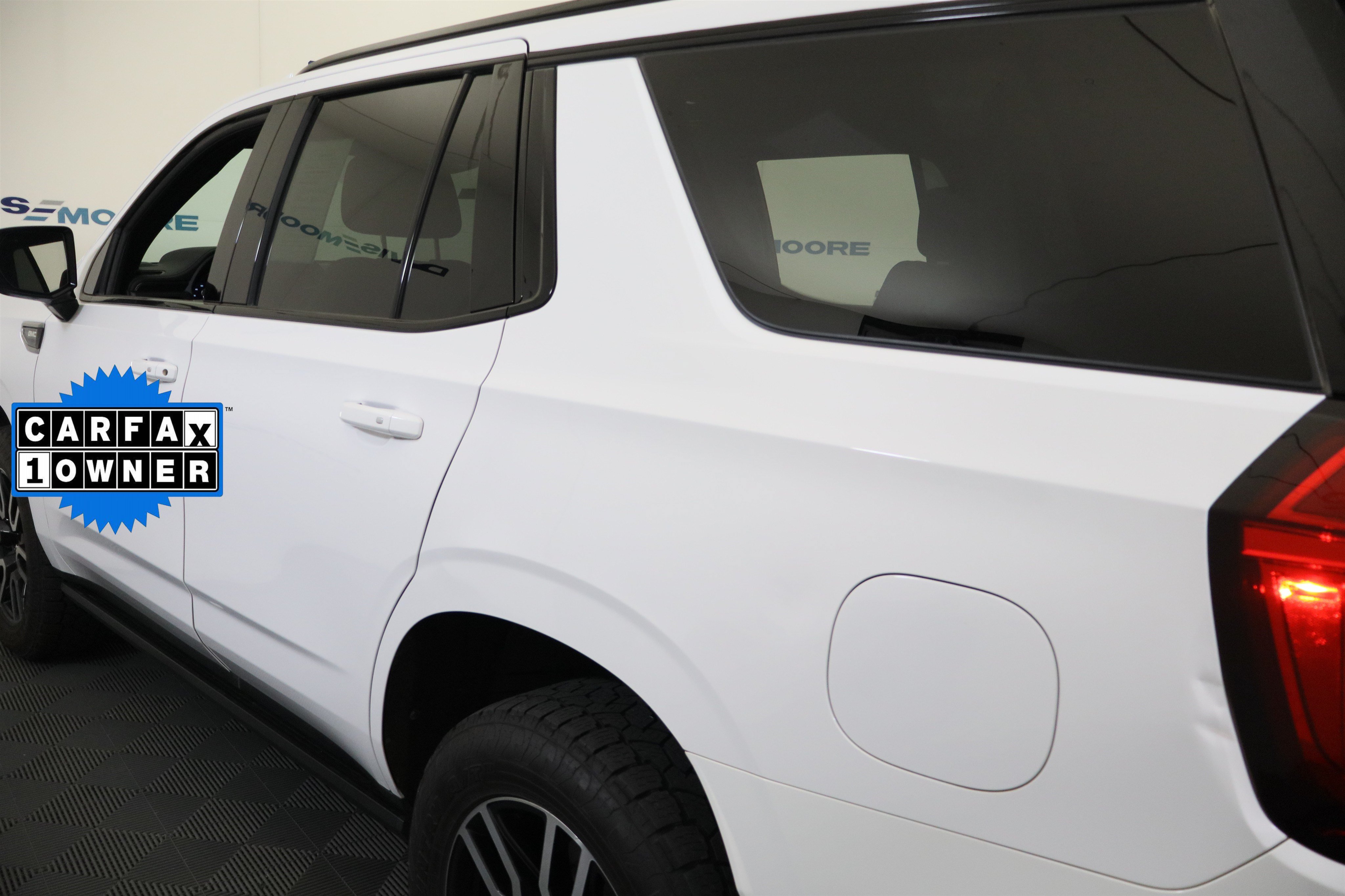 Certified 2022 GMC Yukon AT4 w/ Technology Package AWD/4WD image 11