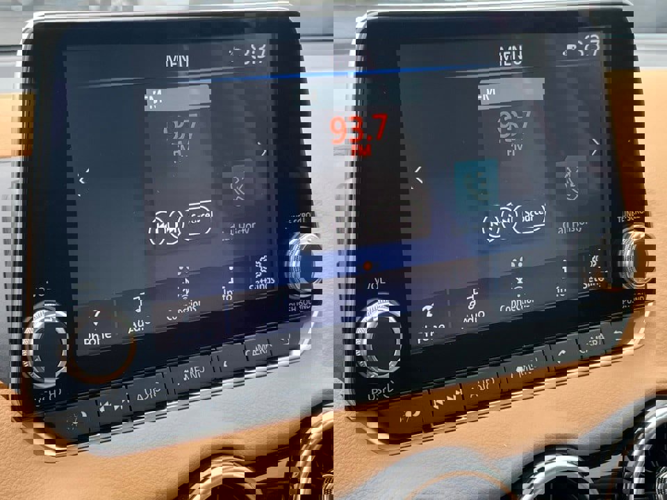 New 2025 Nissan Sentra SV w/ SV Premium Package image 20