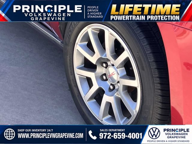 Used 2015 GMC Yukon Denali w/ Touring Package RWD image 6