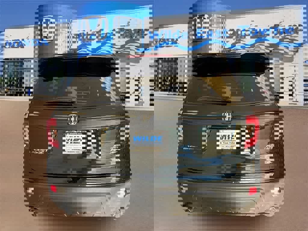 Used 2019 Honda Passport Sport image 7