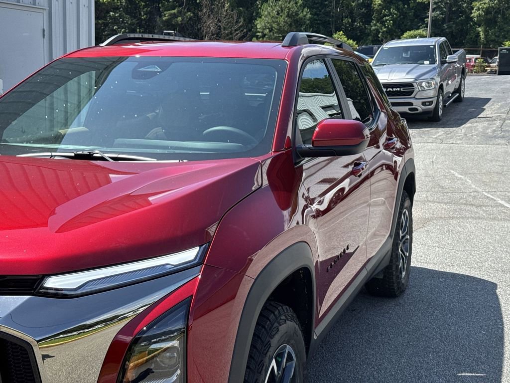 New 2026 Chevrolet Equinox ACTIV w/ Convenience Package III image 11