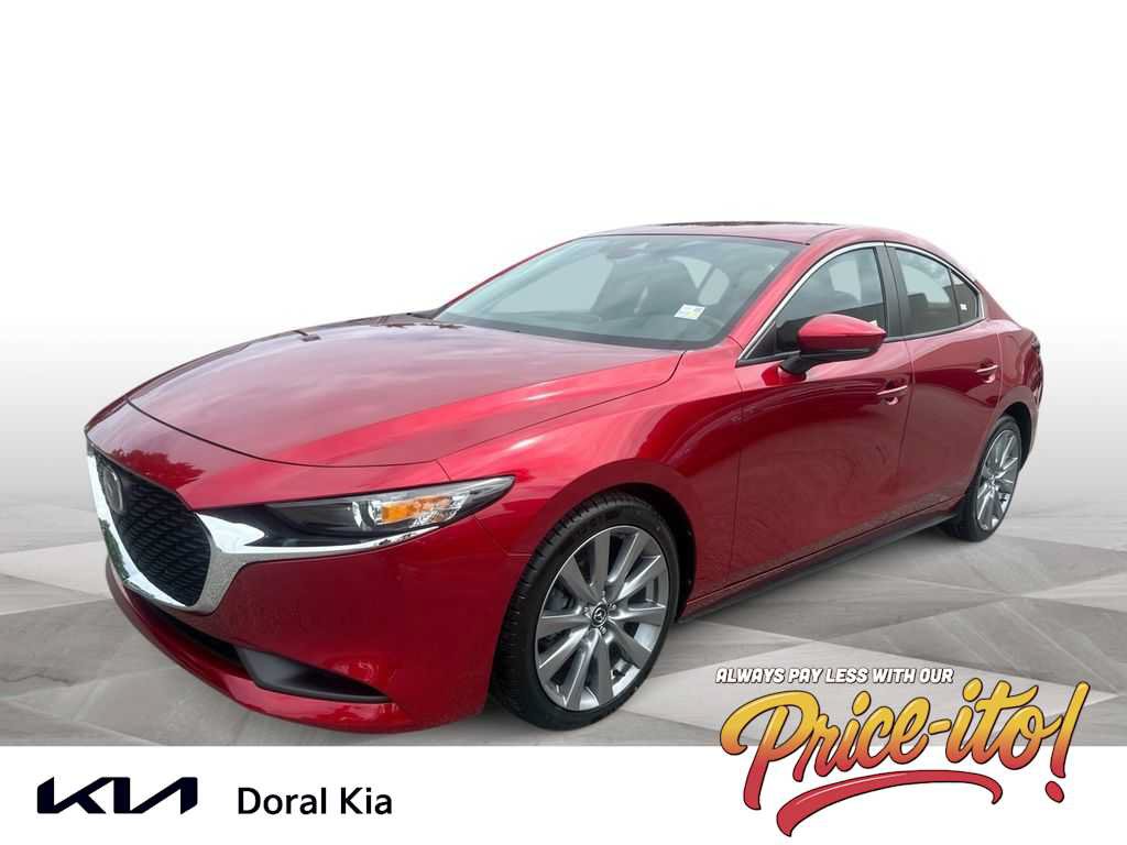 Used 2022 MAZDA MAZDA3 s FWD image 1