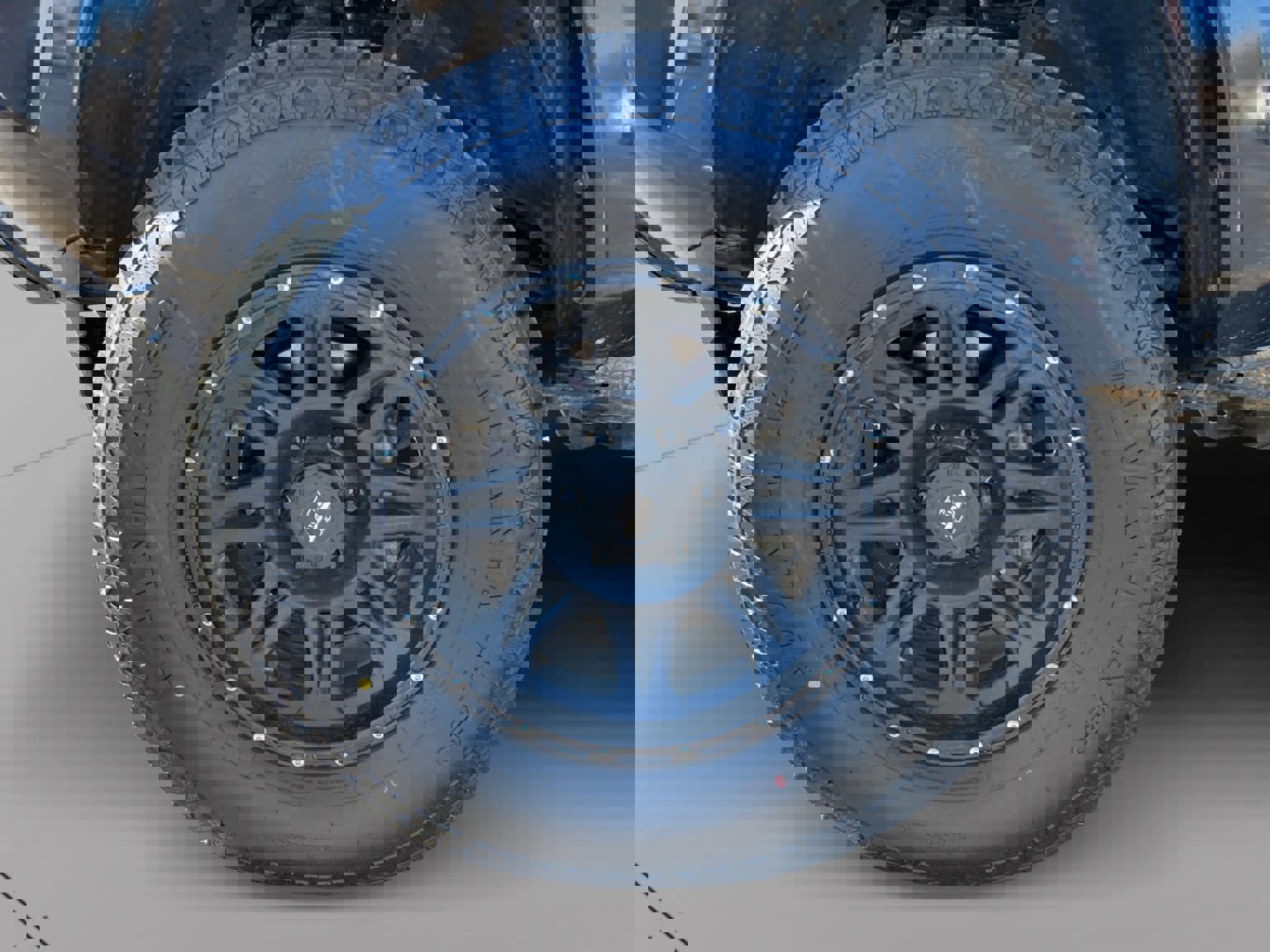 Used 2021 Toyota Tacoma SR5 w/ Technology Package image 9