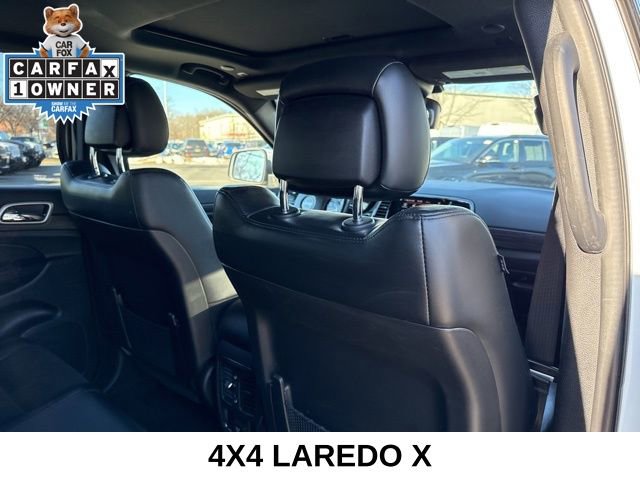 Used 2022 Jeep Grand Cherokee Laredo X image 24