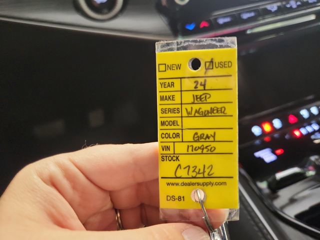 Used 2024 Jeep Wagoneer Series II AWD/4WD image 58