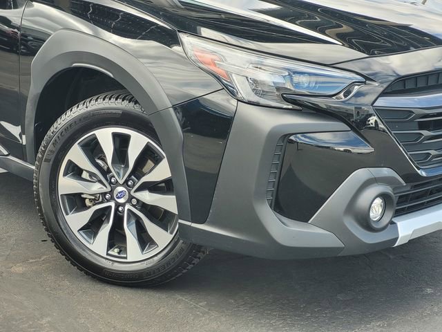 Used 2023 Subaru Outback Limited AWD/4WD image 3