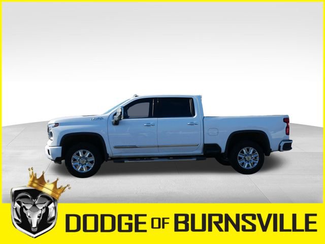 Used 2024 Chevrolet Silverado 2500 High Country w/ High Country Premium Package image 4