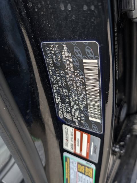 Used 2024 Hyundai Elantra SEL w/ Convenience Package FWD image 37
