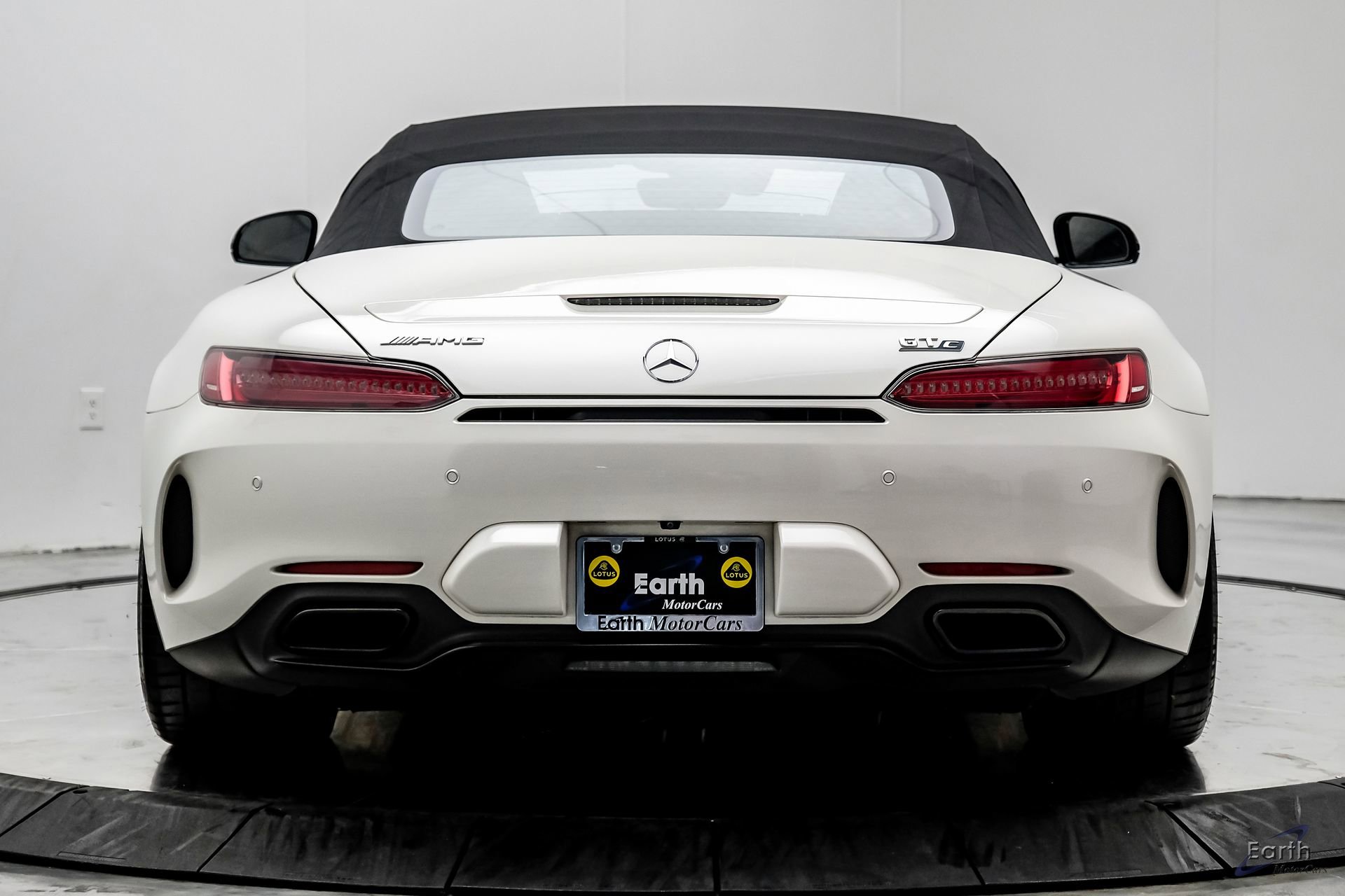 Used 2018 Mercedes-Benz AMG GT C image 17