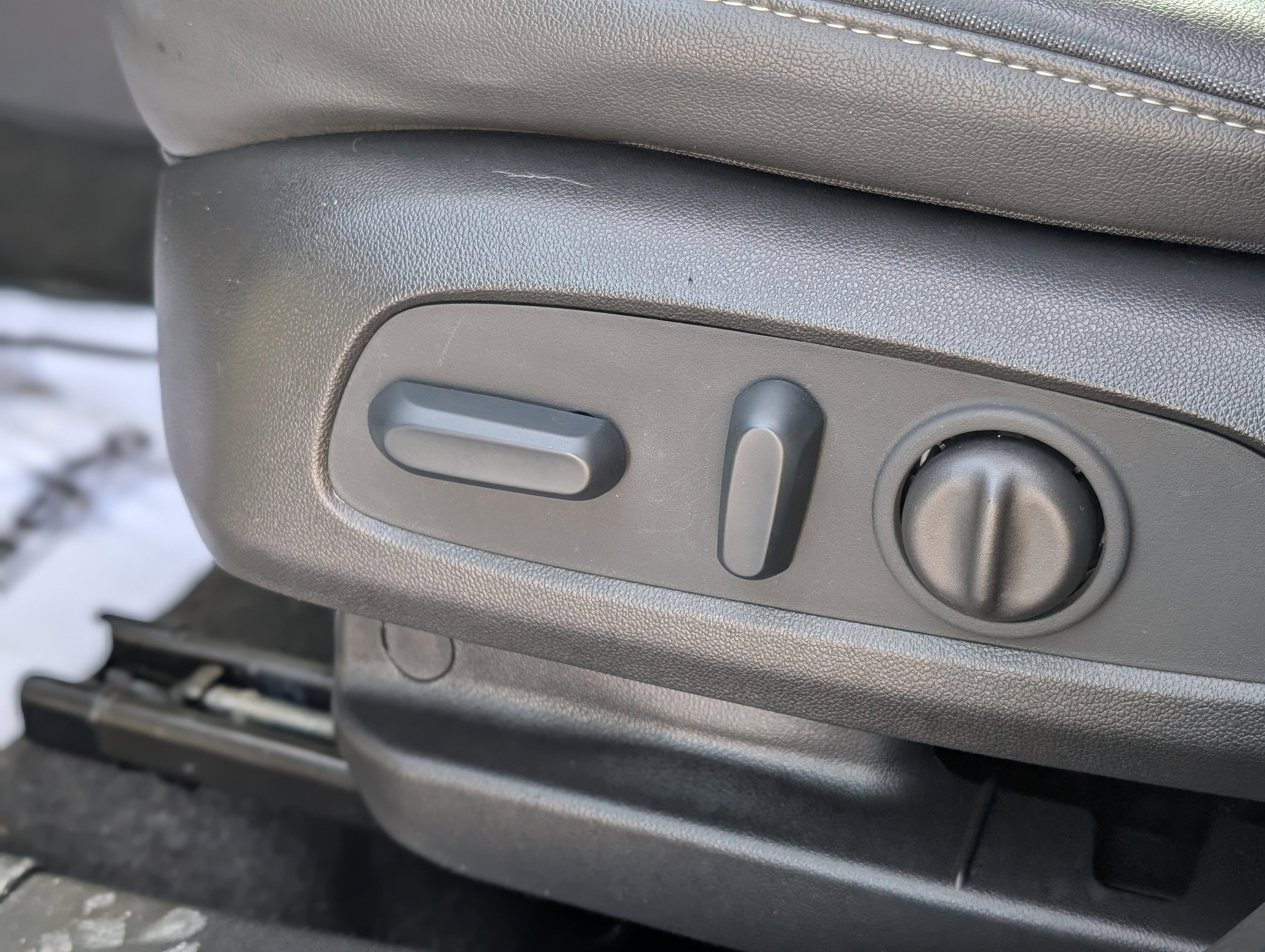 Certified 2023 Chevrolet TrailBlazer ACTIV w/ Convenience Package image 30