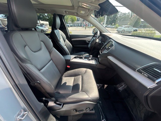 Used 2024 Volvo XC90 B5 Core w/ Protection Package Premier AWD/4WD image 15