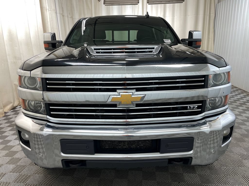 Used 2018 Chevrolet Silverado 3500 LTZ w/ Duramax Plus Package AWD/4WD image 16