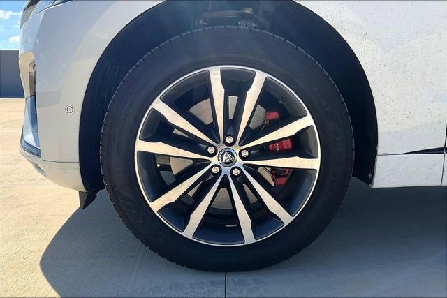 New 2025 Jaguar F-PACE R-Dynamic S AWD/4WD image 15
